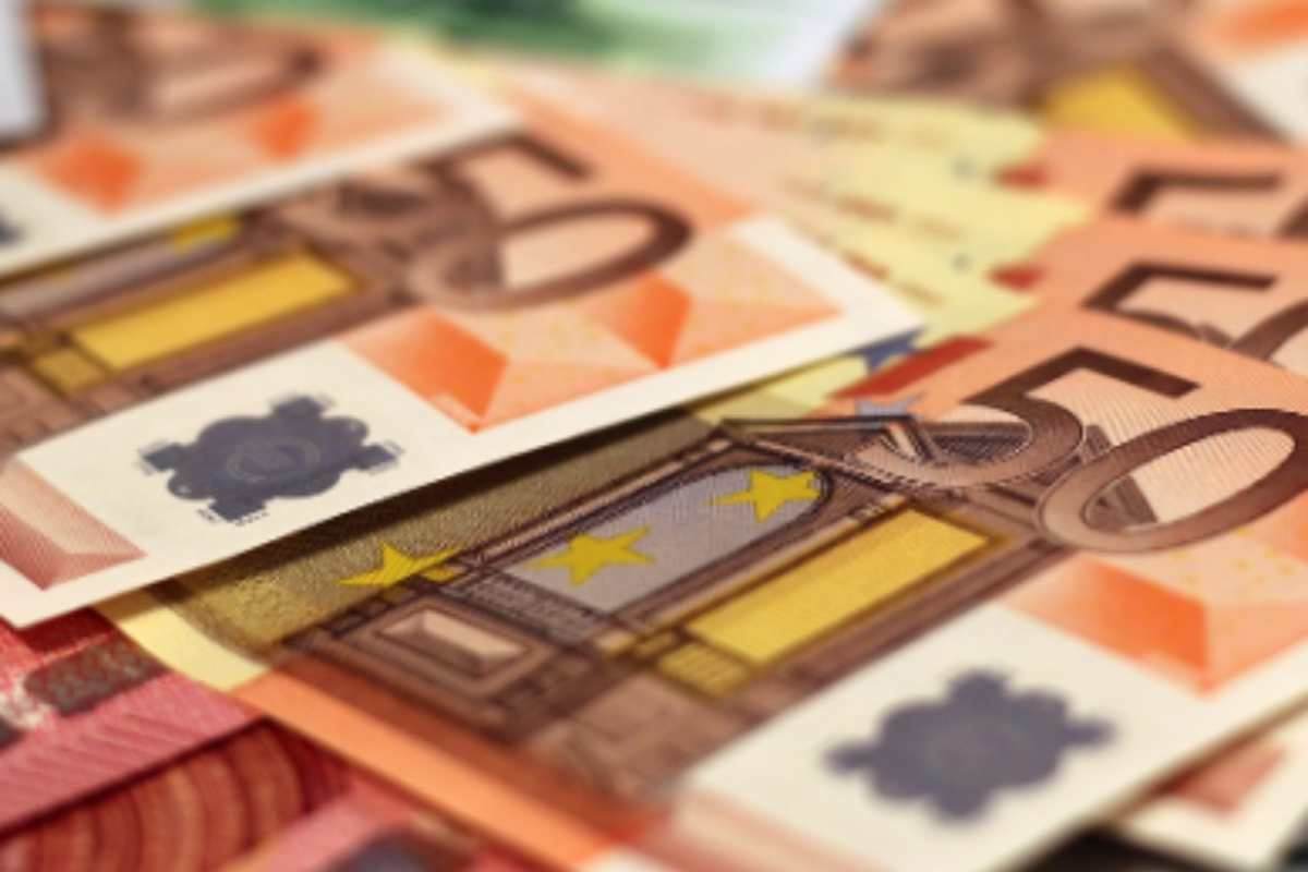 In quale città distribuiscono 150 euro a chi si trasferisce