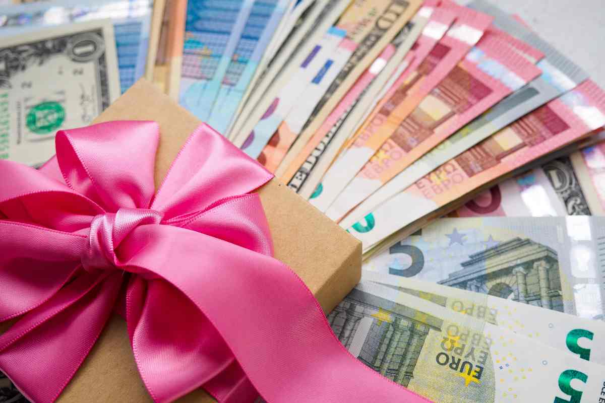 Come evitare l'accertamento dell'AdE per i regali