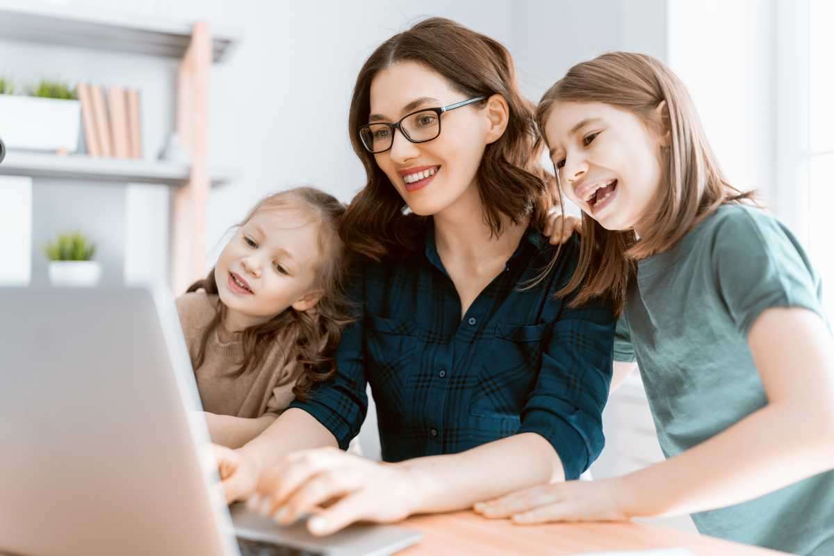 Nuovo voucher di 2000 euro per figli: ecco come richiederlo