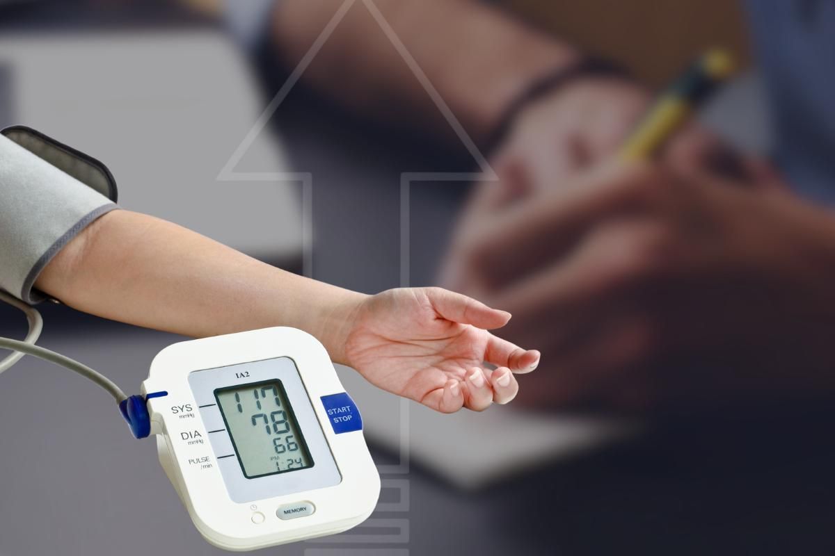 Come ottenere un assegno sociale mensile se si soffre di pressione alta